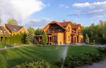 House with garden, 